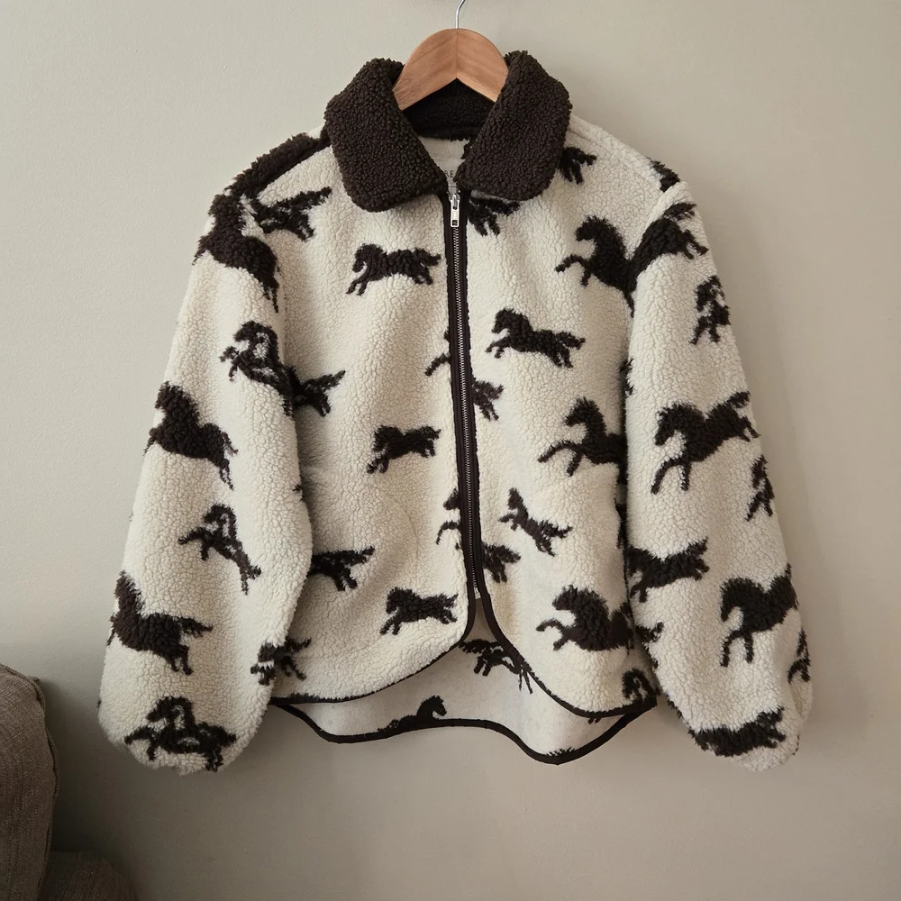 NWT THE GREAT. Pasture Fleece Jacket Horse Print Off White Size 1 - Picture 5 of 12